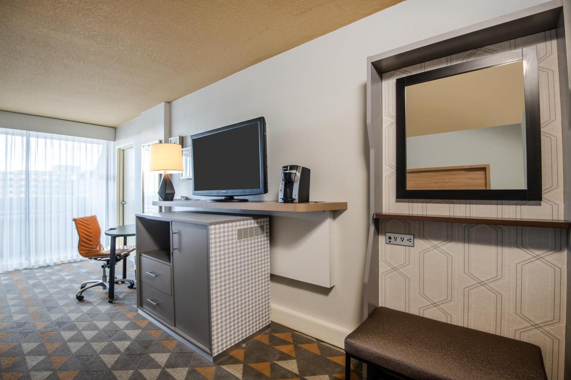 Standard King Room with Balcony