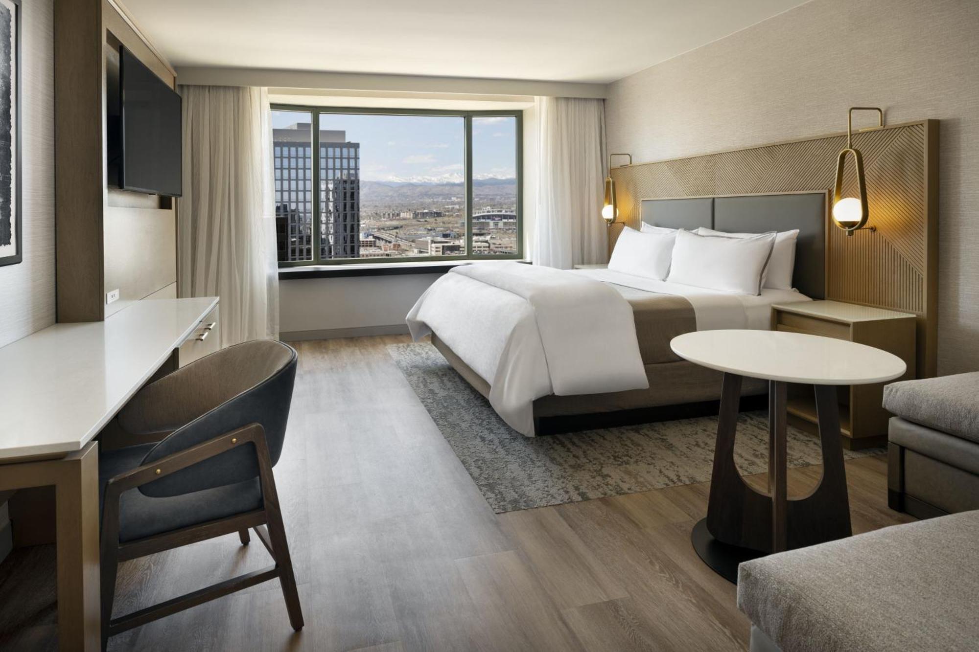 King Room Mountain View