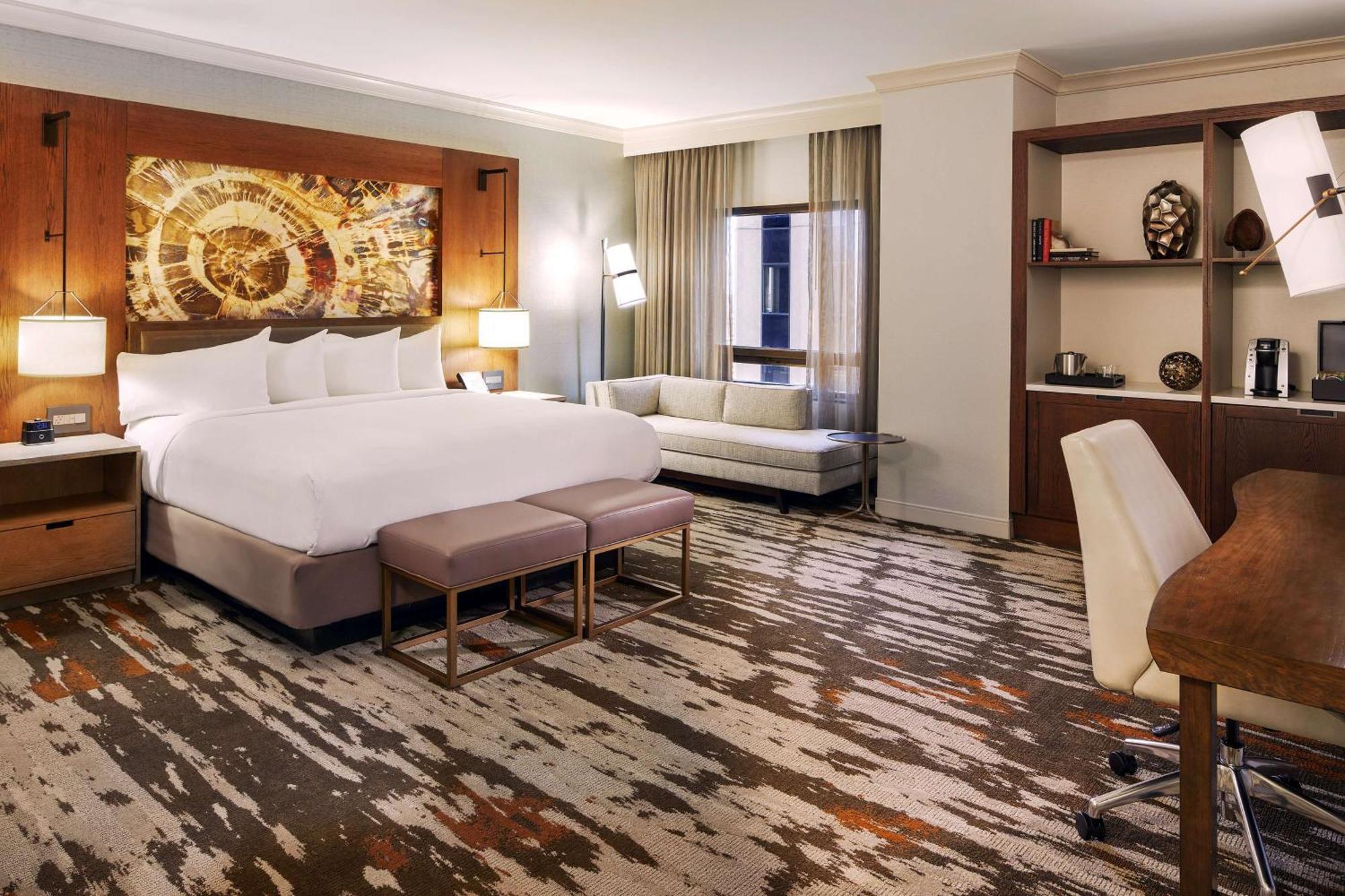 One-Bedroom Presidential King Suite,1538245456:JPEG