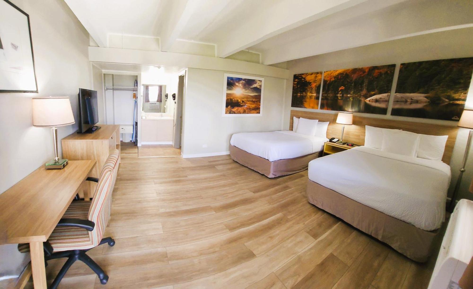 Double Room with Two Double Beds - Non-Smoking