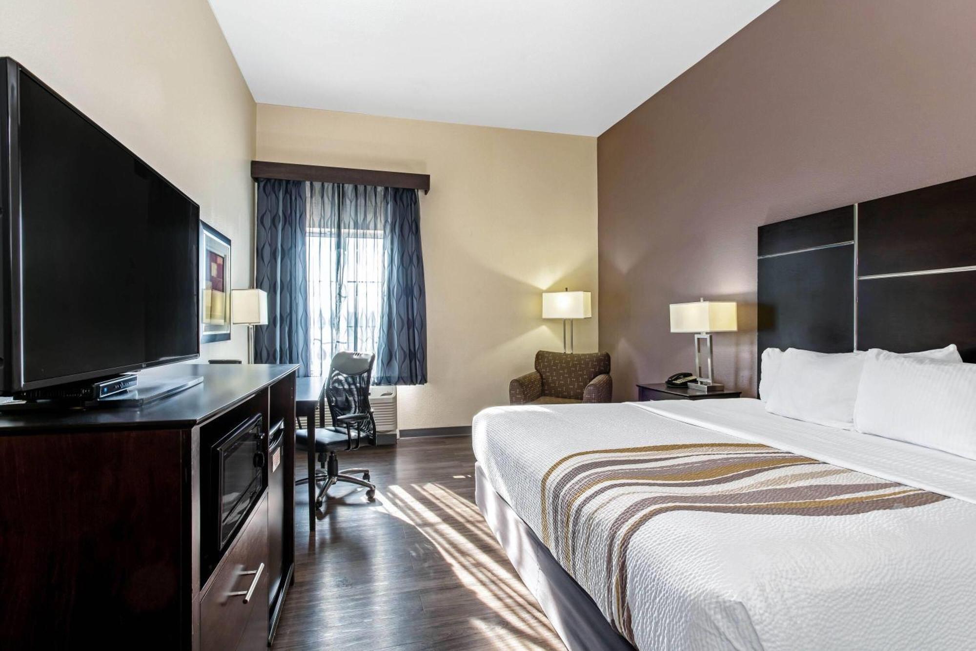 King Room - Mobility Access/Non-Smoking