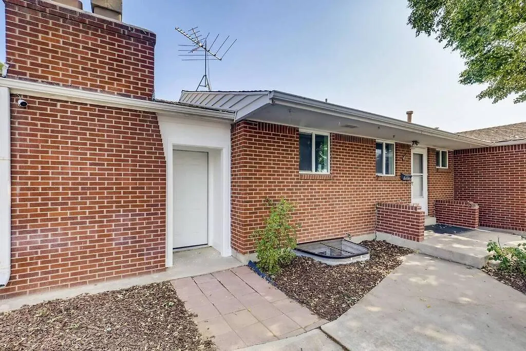 Denver Home Base Central Location 5Br 3Ba-1