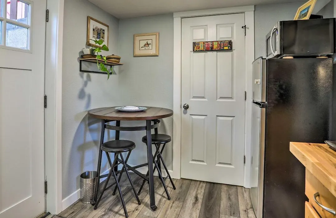 3 Mi To Dtwn: Convenient Denver Apt-1
