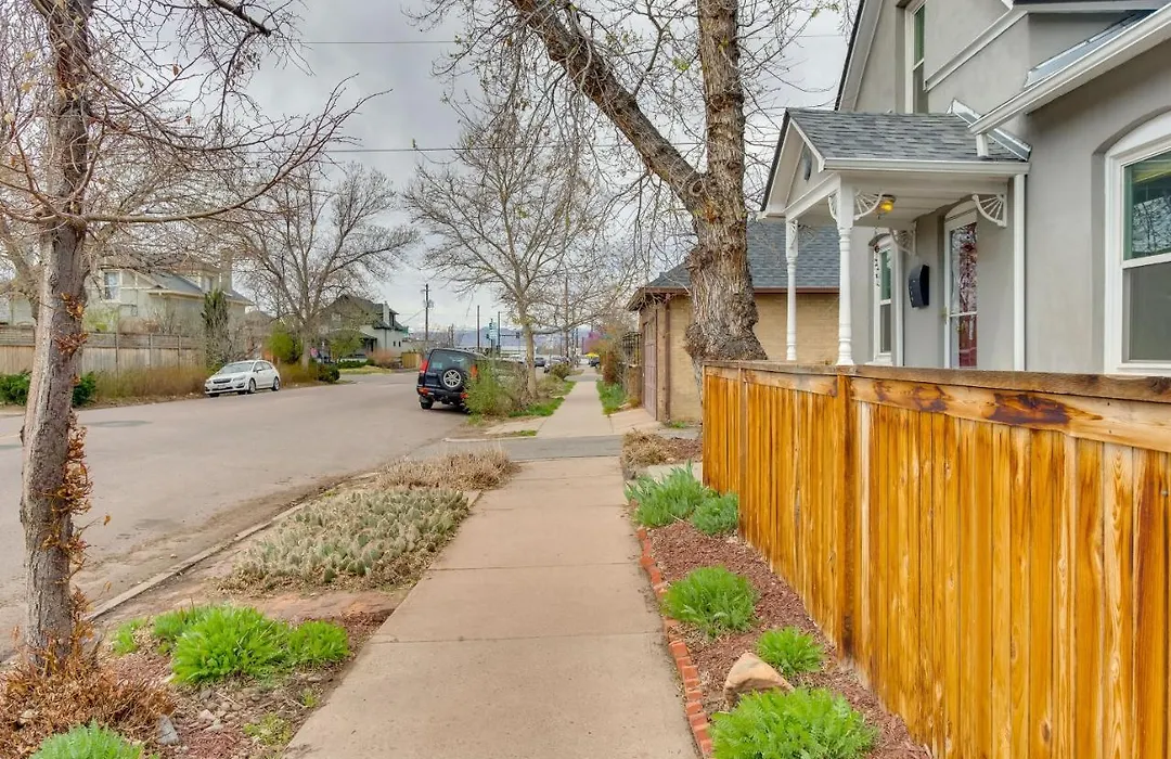 Platt Park Studio W/ Patio: Walkable Location!-1
