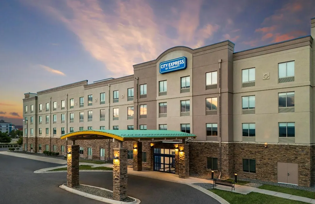 City Express By Marriott Denver Airport-1