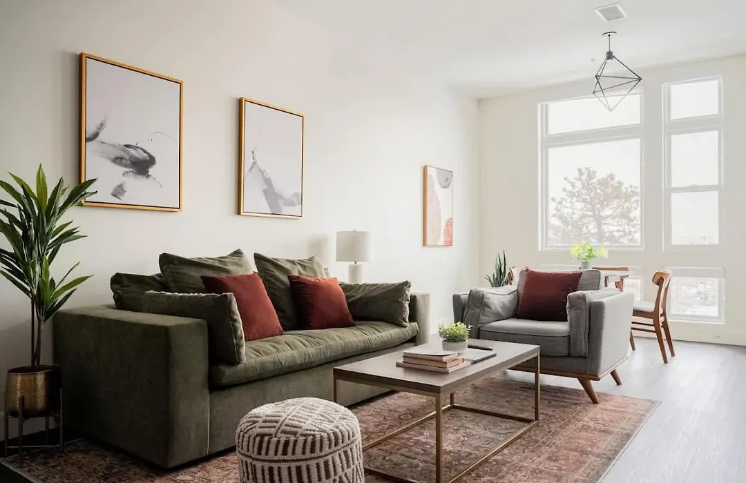 Modern Lifestyle - City View - Pet-Friendly - Zuni-1