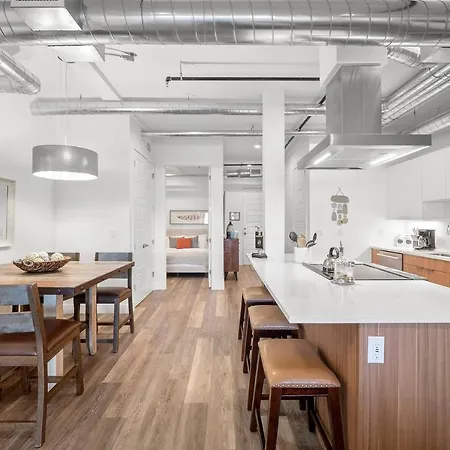 Rino Art Lofts - Stunning Colorful Modern Design-3