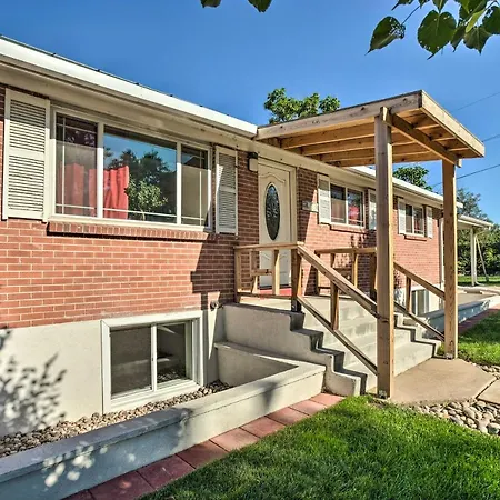 4 Mi To Coors Field: Charming Apartment W/ Patio-3