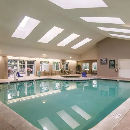La Quinta Inn & Suites By Wyndham Denver Airport Dia-2