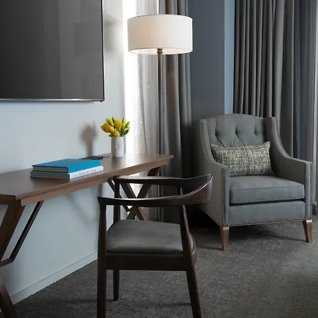 Limelight Hotel Denver-3