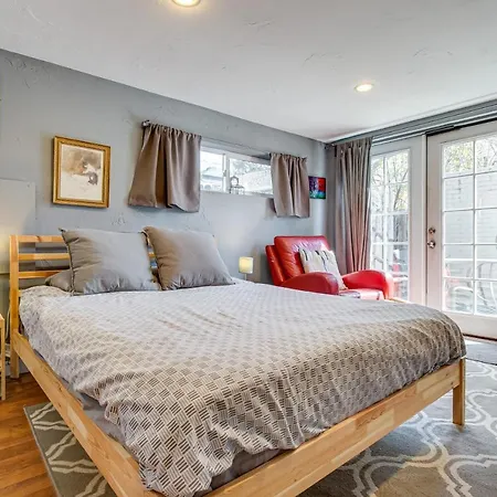 Platt Park Studio W/ Patio: Walkable Location!-2