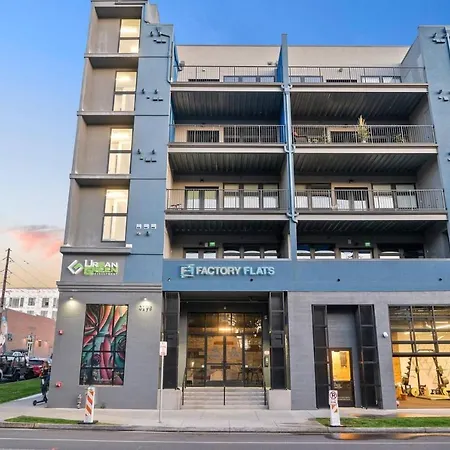 Modern Industrial Loft - Center Of Rino Art District-3