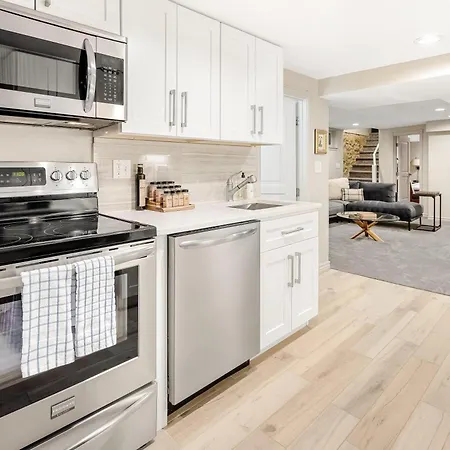 Garden Apartment - Decor Upgrades - Capitol Hill-2