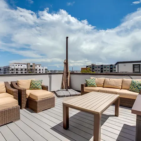 Luxe Denver Townhome Hot Tub And City Views!-2