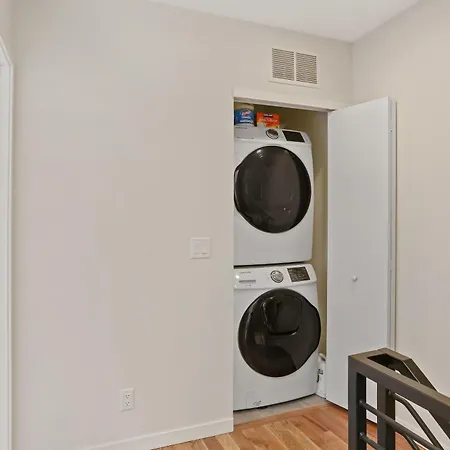 Rooftop Townhome | Walk To Sloan'S Lake & Stadium-3