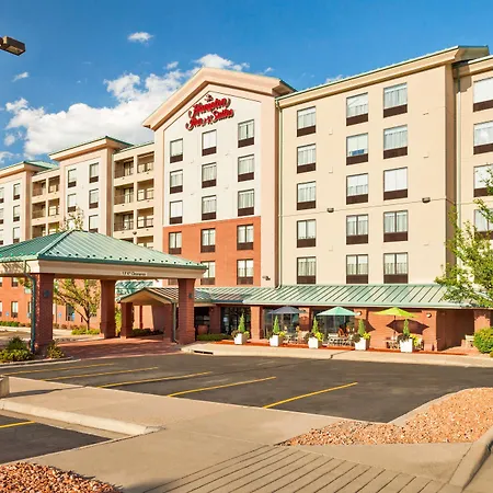Hampton Inn & Suites Denver-Cherry Creek-2