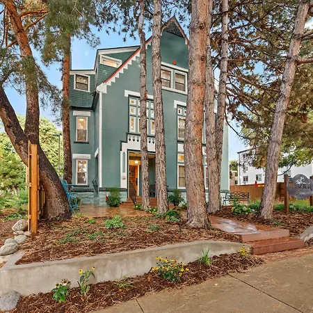 Flora House Denver-3