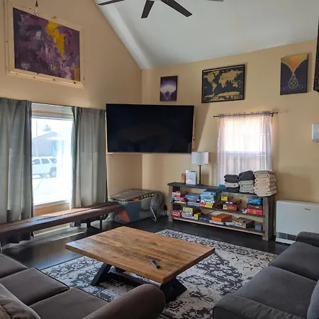 Denver Oasis 5Br Home With Hot Tub, Sleeps 16-2