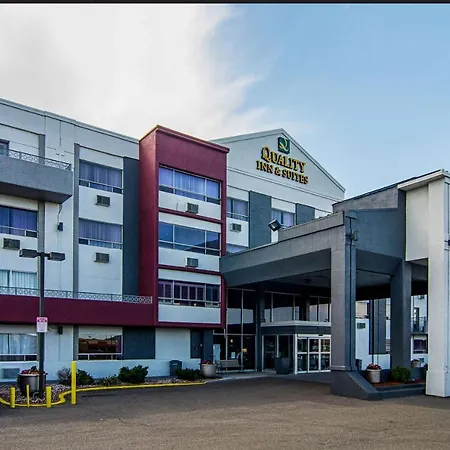 Quality Inn & Suites Denver Stapleton-2